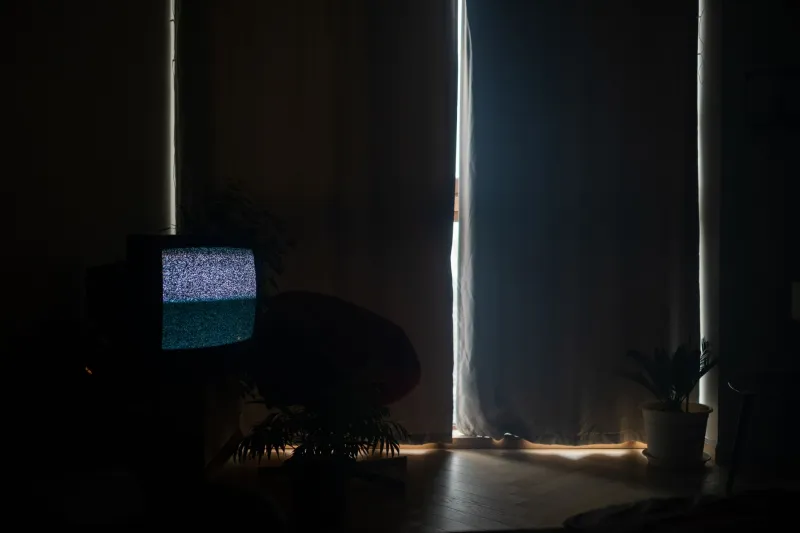 Your TV Is Watching You Back — So These Americans Pulled the Plug on Smart